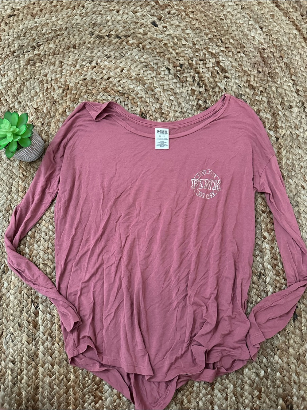 VS PINK LONG SLEEVE